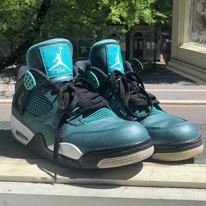 Air Jordan 4 Retro 30th (Teal) - size 10.5